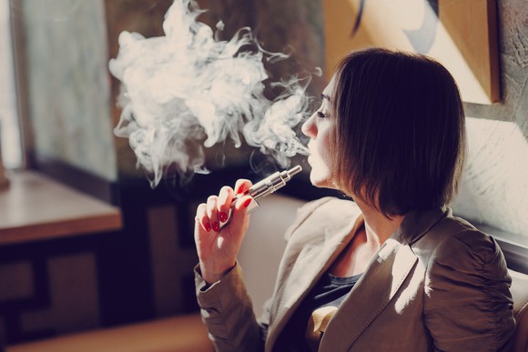 What to Do After Vaping to Keep Smells Down