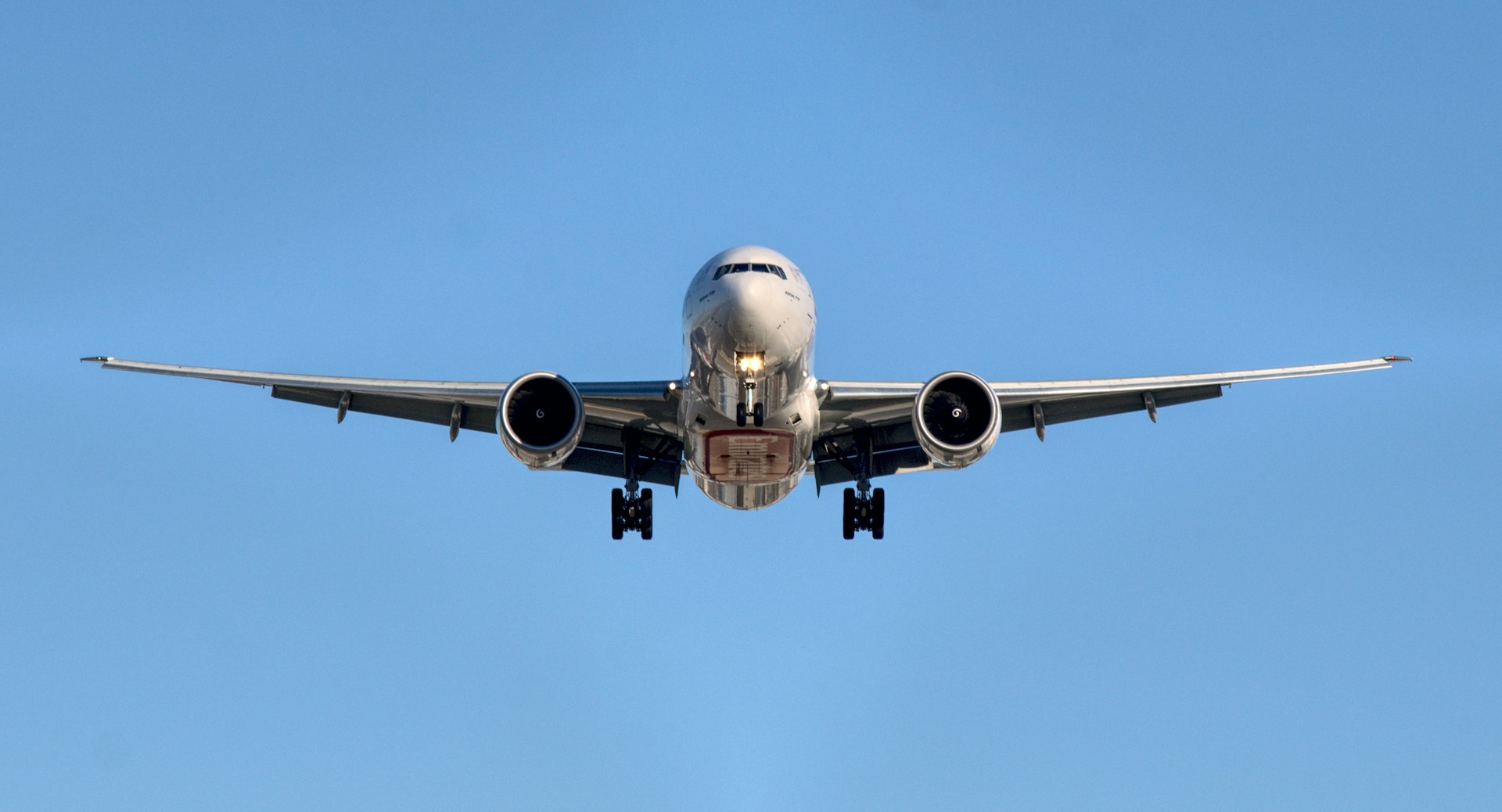 Learning Basics Before Flying with Your Vape Gear